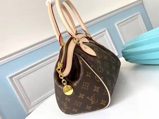 VUITTON TIVOLI LOUIS 0526